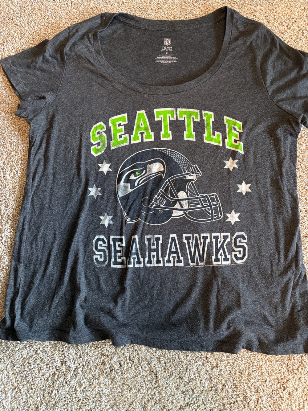 Seattle Seahawks ladies Black Graphic Tee - Team NFL torrid size 2 18/20